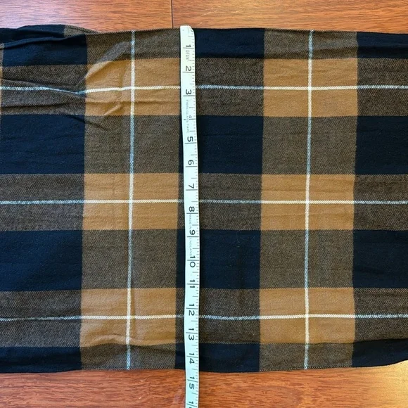 GAP Scarf - Picture 3 of 3